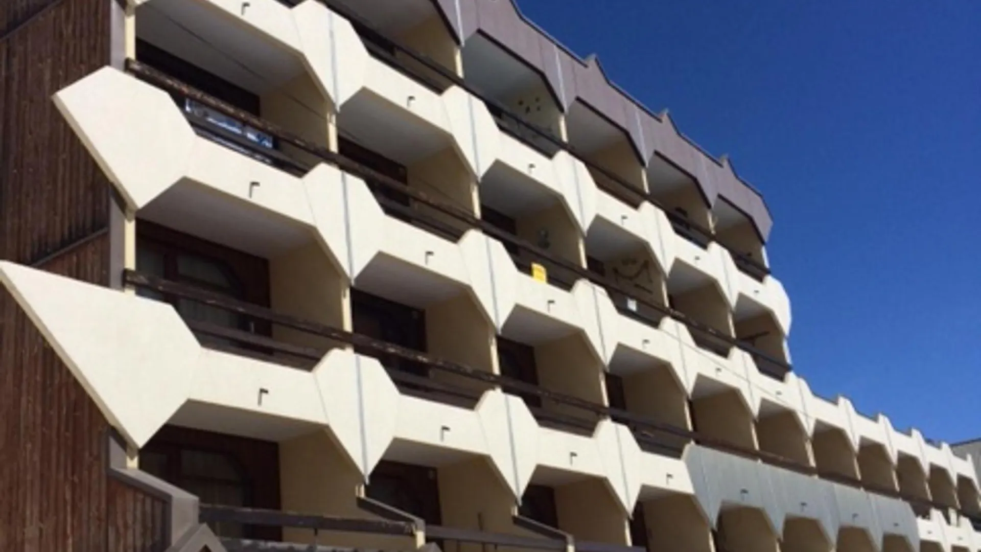 Apartment Studio Expose Sud Avec Balcon, A 200M Des Pistes Et Commerces, Animaux Acceptes - Fr-1-445-26 Montgenevre France